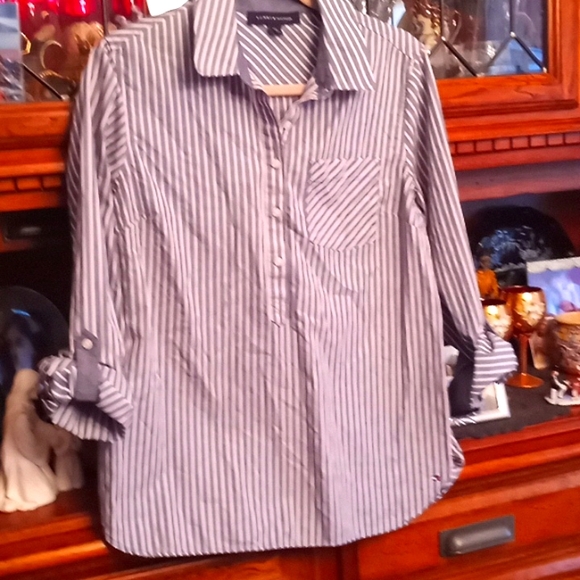 Tommy Hilfiger Top, size Large and in very good used condition - Picture 1 of 10